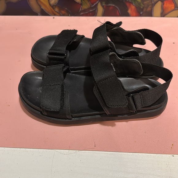 Aerie Black Women's Sandals - Picture 3 of 7
